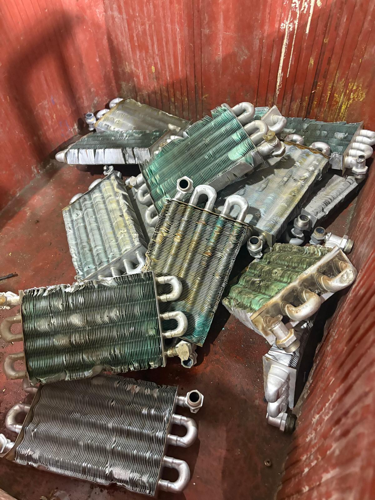 Rachat batterie voiture usagée — batteries & radiateurs racheté par Puyaubert Récupération à Lyon (69)